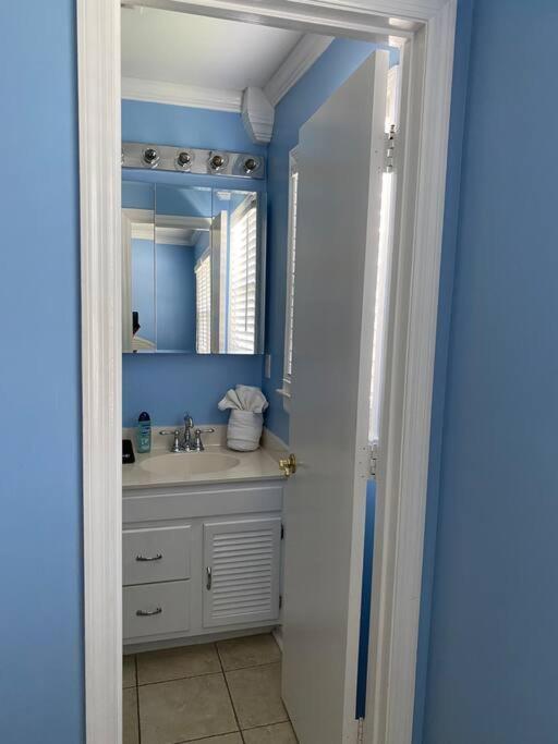Beach Breeze 3, Pet Friendly, Walking Distance To Atlantic Ocean Free Parking Myrtle Beach Dış mekan fotoğraf
